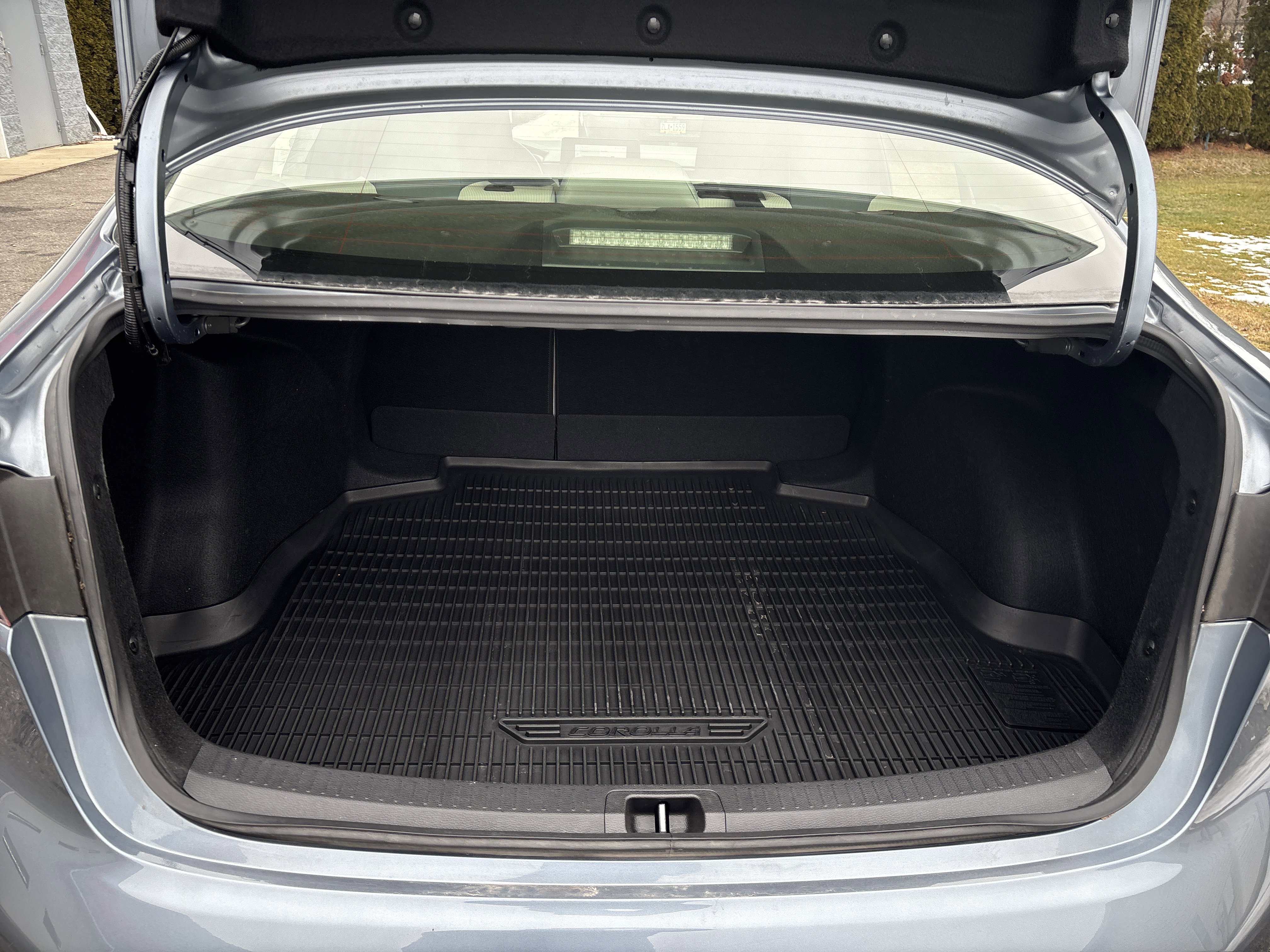 Certified 2023 Toyota Corolla LE image 5