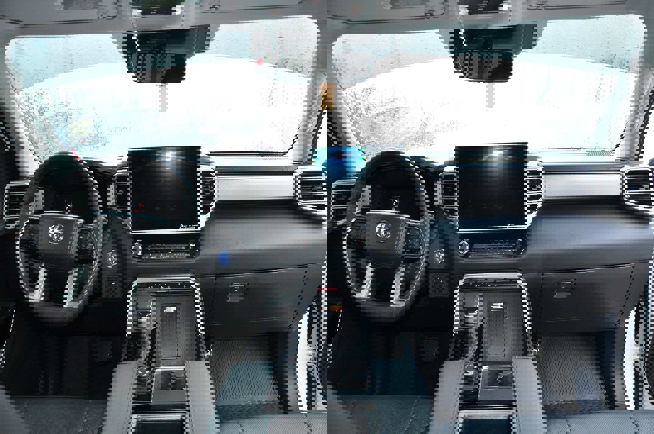 Used 2024 Toyota Tundra Limited image 18