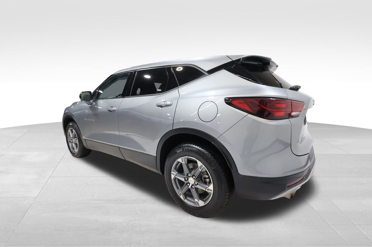 Certified 2025 Chevrolet Blazer LT image 2