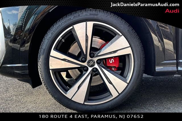 New 2025 Audi SQ5 Premium Plus image 11