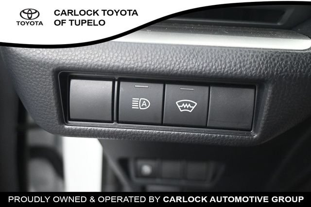 Used 2026 Toyota Prius LE FWD image 22