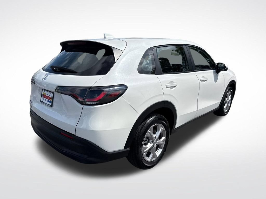 Certified 2025 Honda HR-V LX image 5