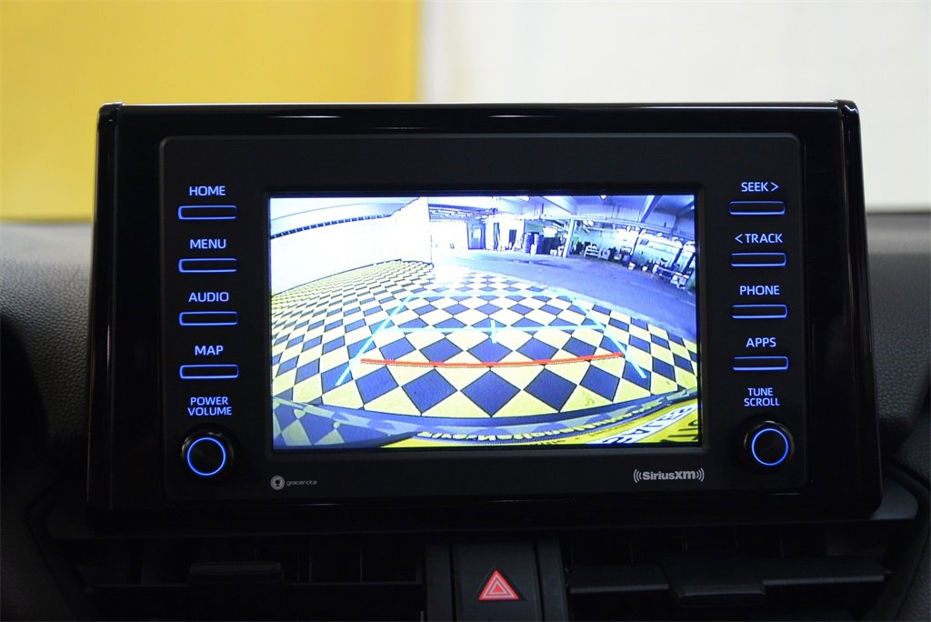 Used 2022 Toyota RAV4 LE image 21