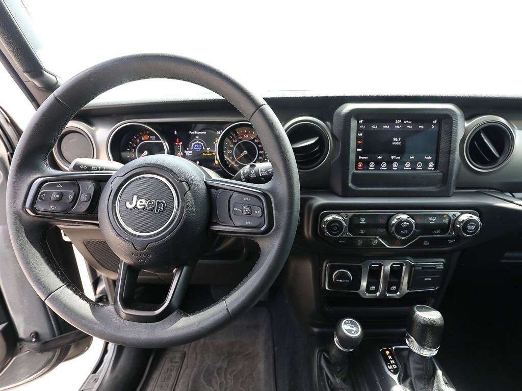 Used 2023 Jeep Wrangler Sport AWD/4WD image 14