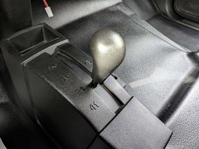 Used 2015 GMC Sierra 3500 4x4 Crew Cab w/ Snow Plow Prep Package image 22