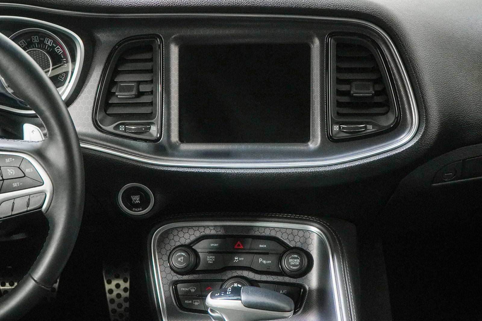 Used 2015 Dodge Challenger R/T Plus RWD image 26