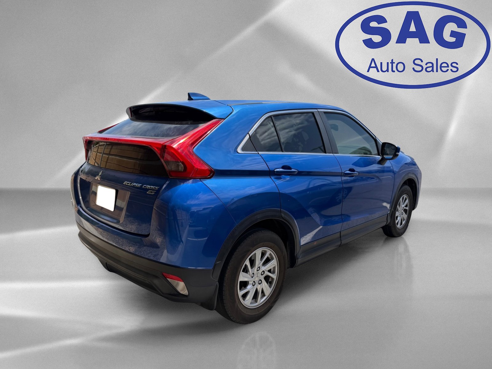 Used 2019 Mitsubishi Eclipse Cross ES FWD image 3
