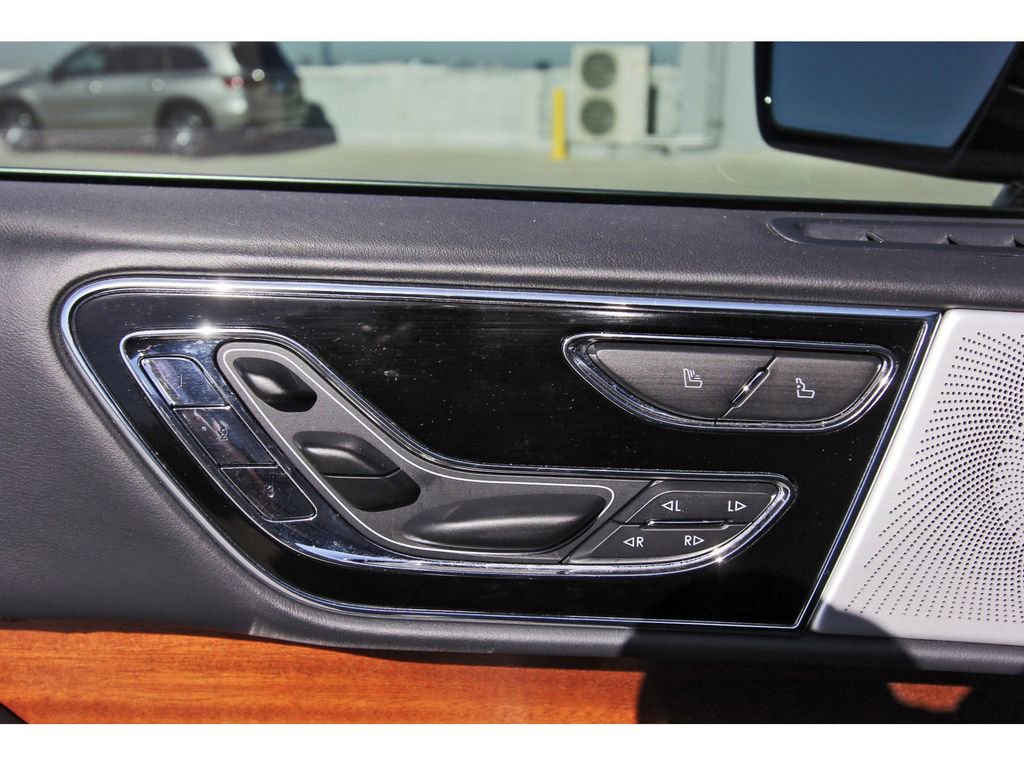 Used 2023 Lincoln Navigator L Black Label image 28