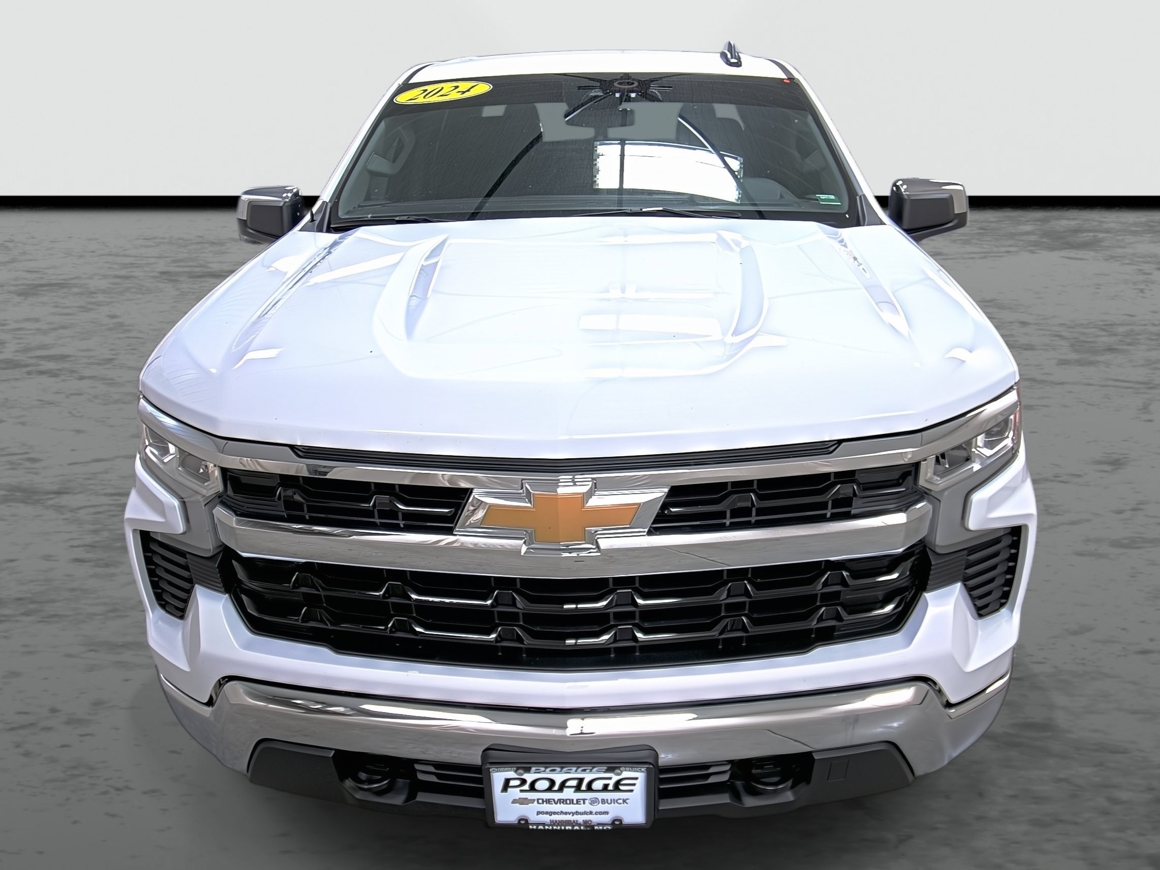 Used 2024 Chevrolet Silverado 1500 LT w/ Protection Package AWD/4WD image 6