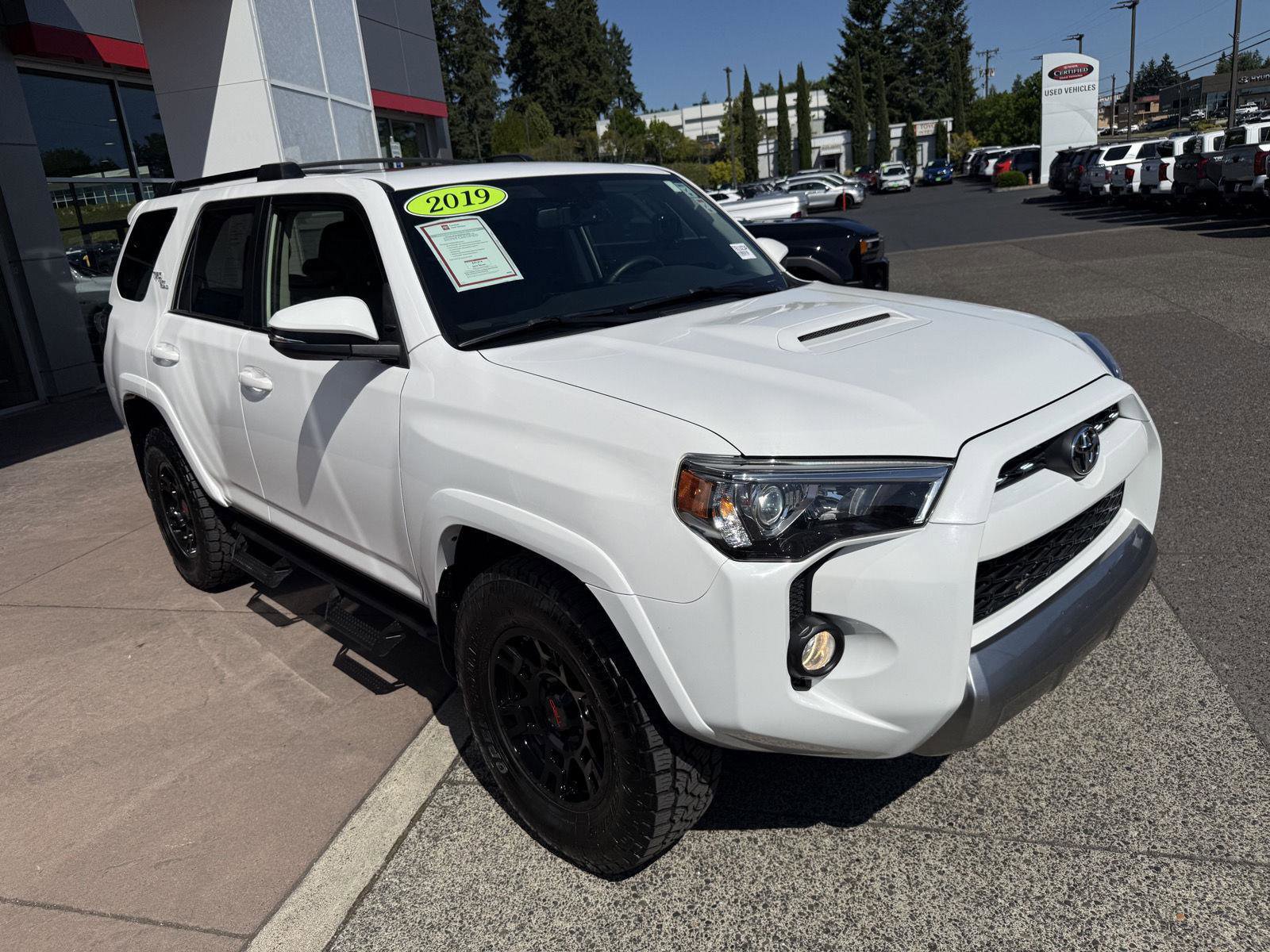 Certified 2019 Toyota 4Runner TRD Off-Road Premium AWD/4WD image 10