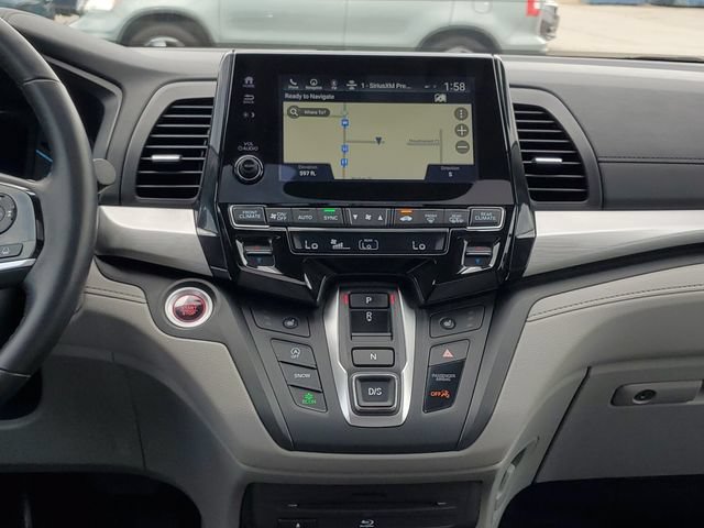 Certified 2018 Honda Odyssey Touring image 29