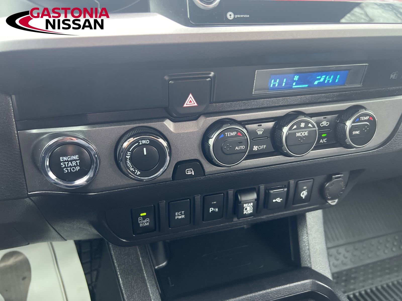 Used 2023 Toyota Tacoma TRD Sport w/ Advanced Technology Package image 45