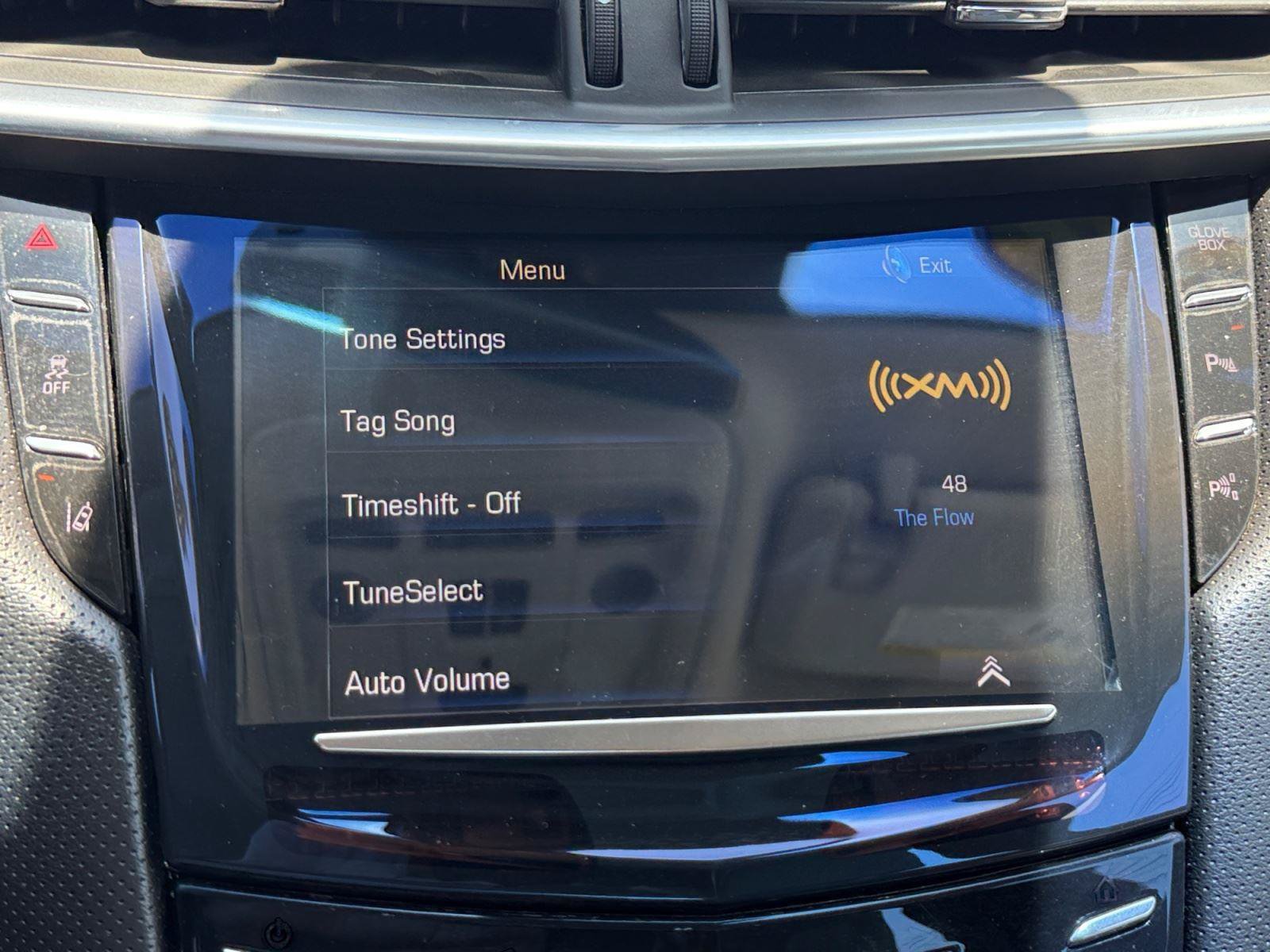 Used 2014 Cadillac XTS Luxury w/ Driver Awareness Package FWD image 31