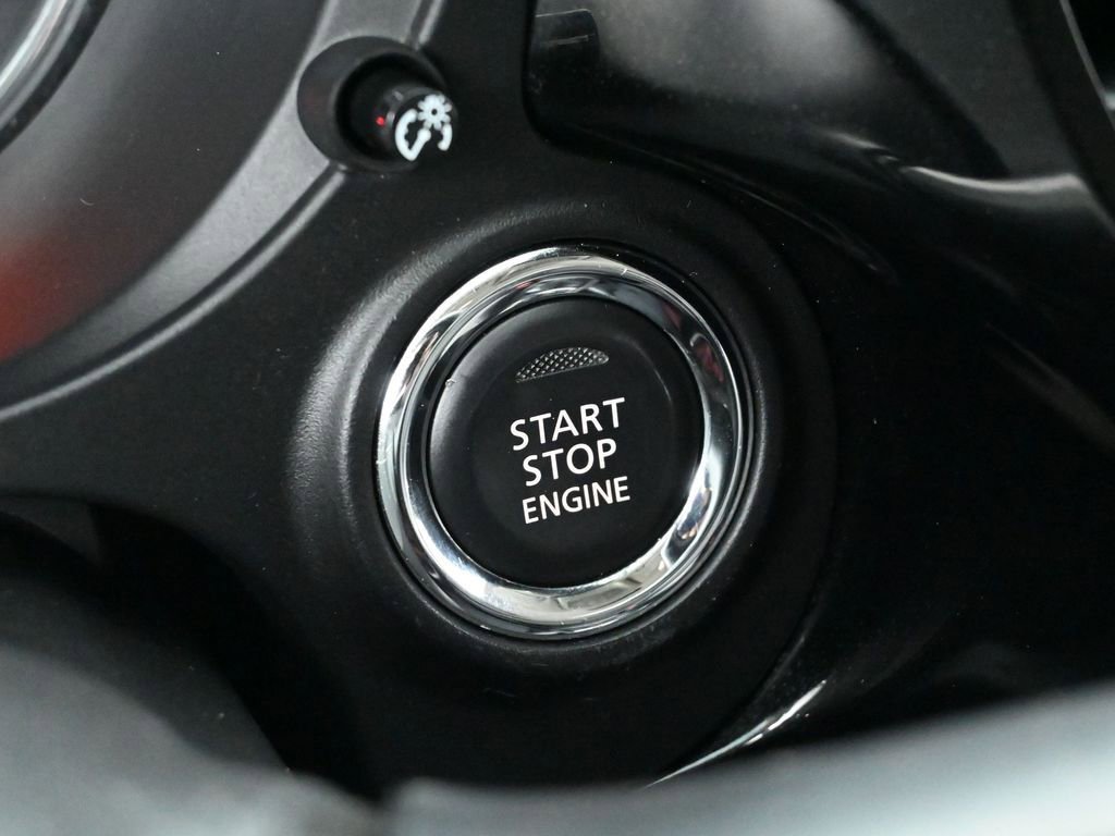 Used 2020 Mitsubishi Outlander SEL image 32