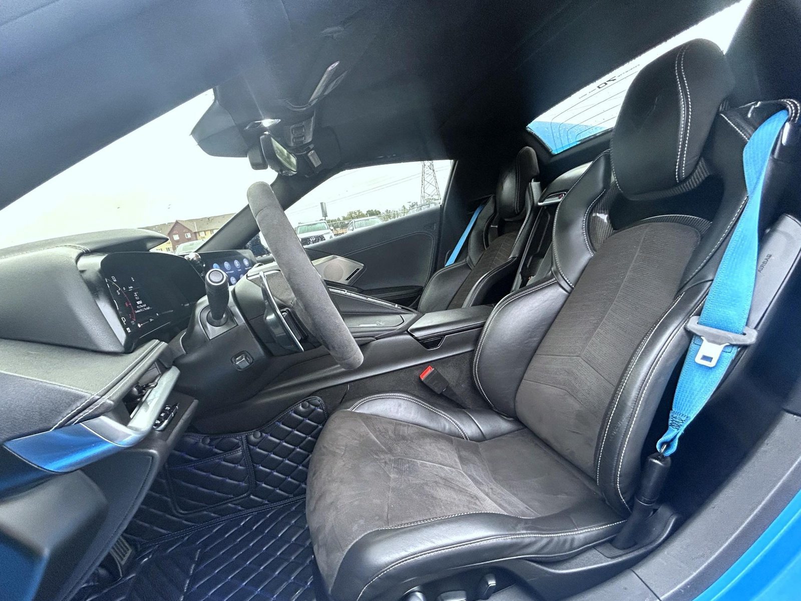 Used 2023 Chevrolet Corvette Stingray Preferred Conv w/ Z51 Performance Package RWD image 10