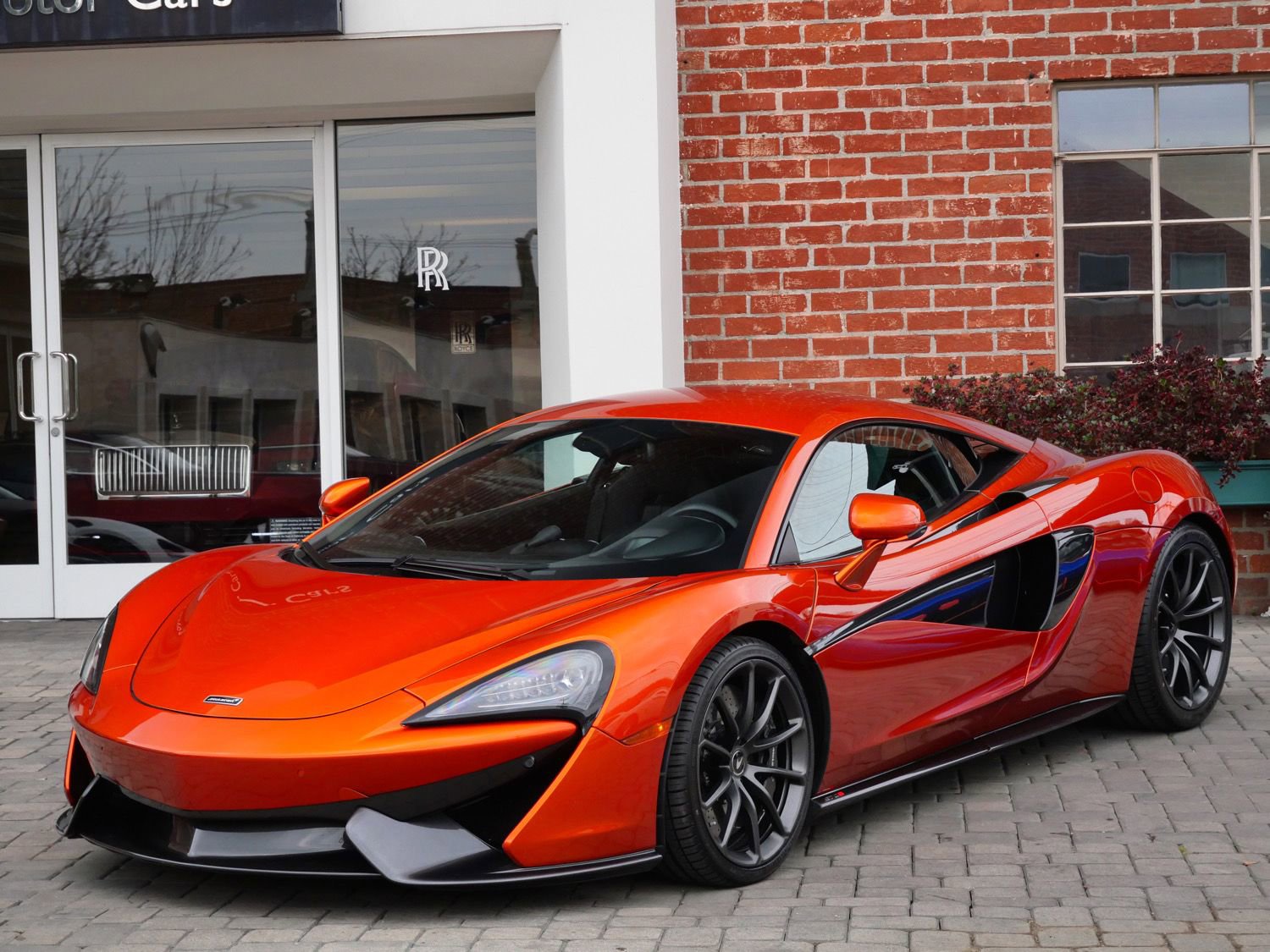 Used 2019 McLaren 570S Coupe image 16