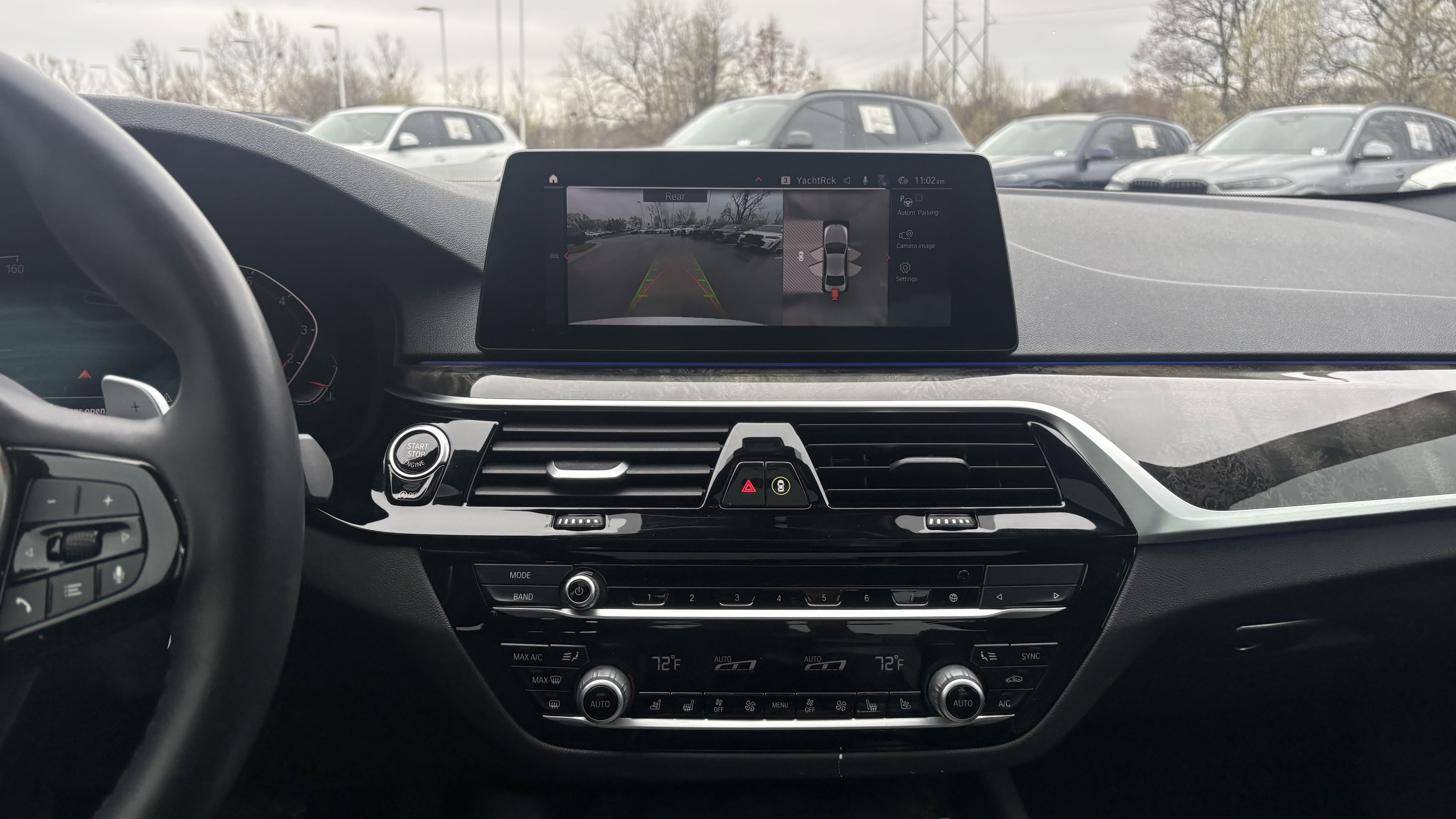 Used 2020 BMW 530i xDrive w/ Premium Package image 31