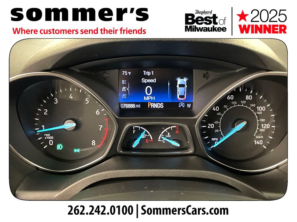 Used 2019 Ford Escape Titanium w/ U9j03 - Titanium Tow Package AWD/4WD image 13
