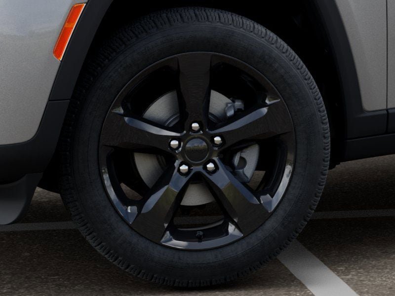 New 2026 Jeep Grand Cherokee Limited w/ Limited Altitude Package image 8