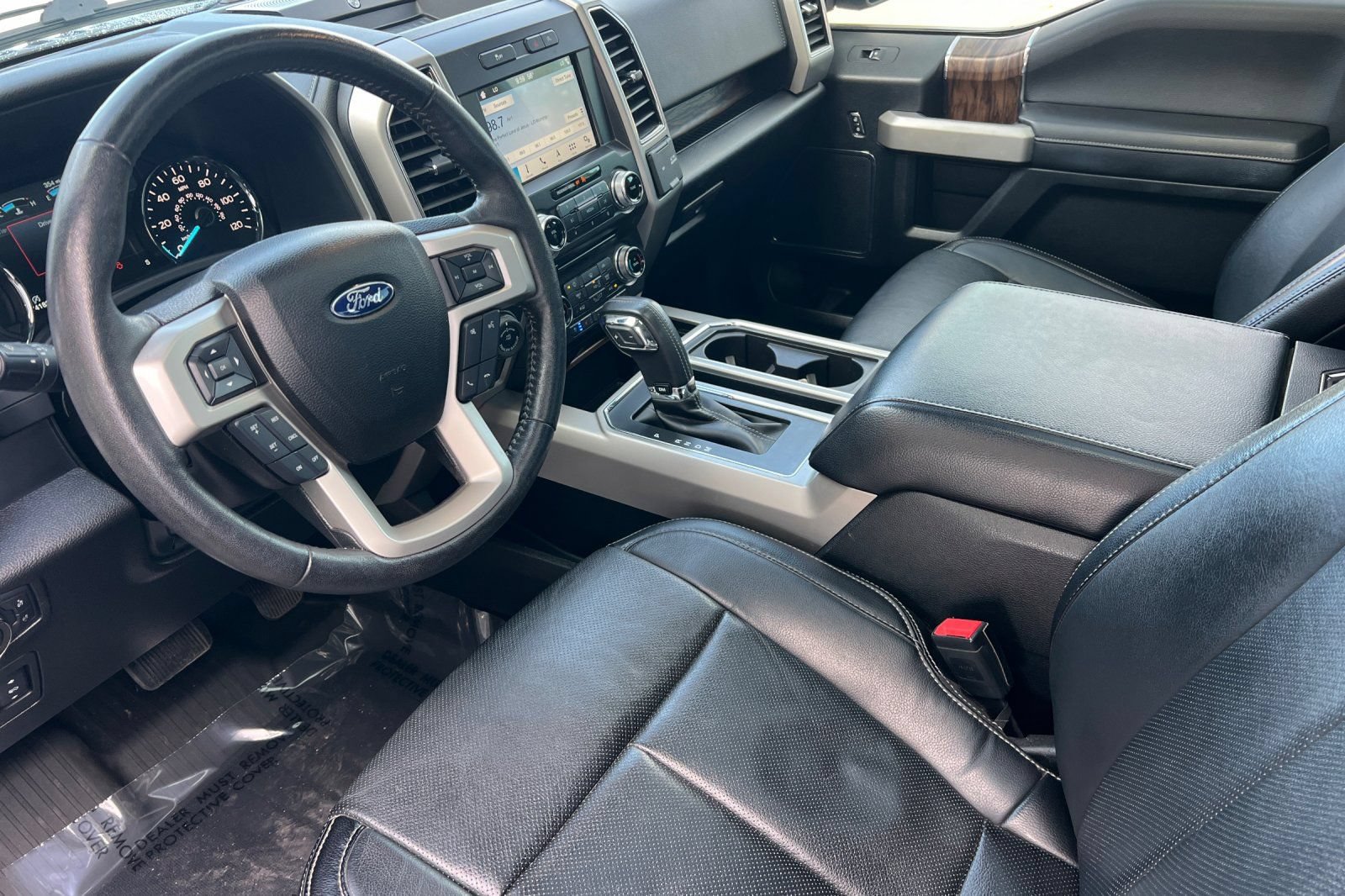 Used 2018 Ford F150 Lariat w/ Equipment Group 502A Luxury AWD/4WD image 11