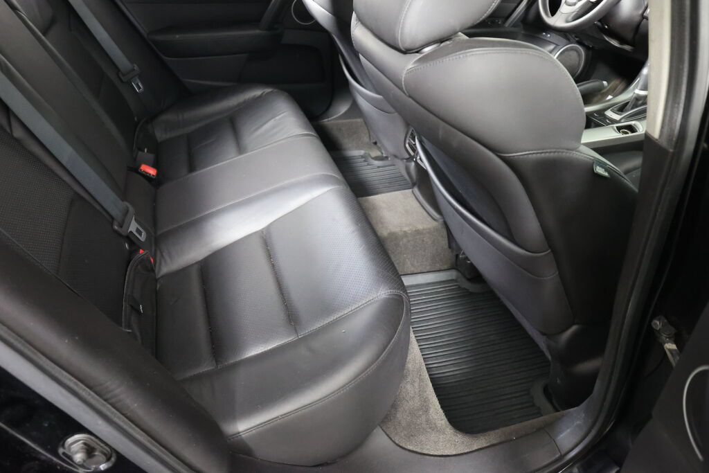 Used 2010 Acura TL w/ Technology Package FWD image 22