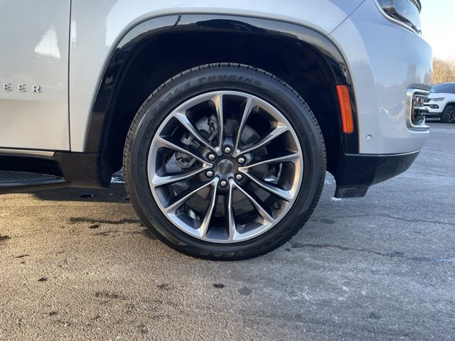 Used 2022 Jeep Wagoneer Series II w/ Premium Group I image 37