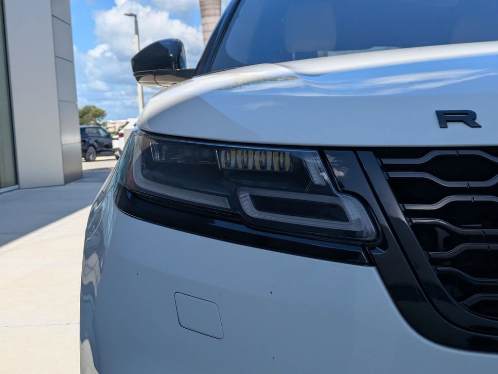 Used 2020 Land Rover Range Rover Velar R-Dynamic S AWD/4WD image 11