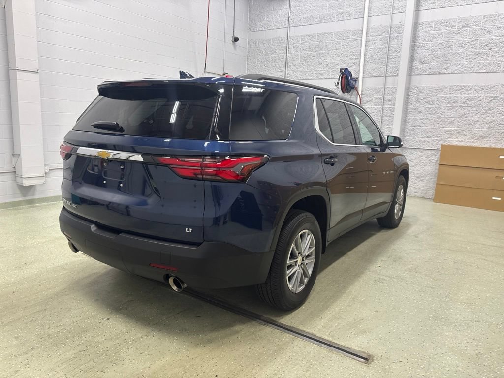 Used 2023 Chevrolet Traverse LT AWD/4WD image 4