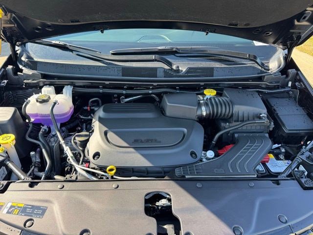 New 2026 Chrysler Pacifica Select image 51