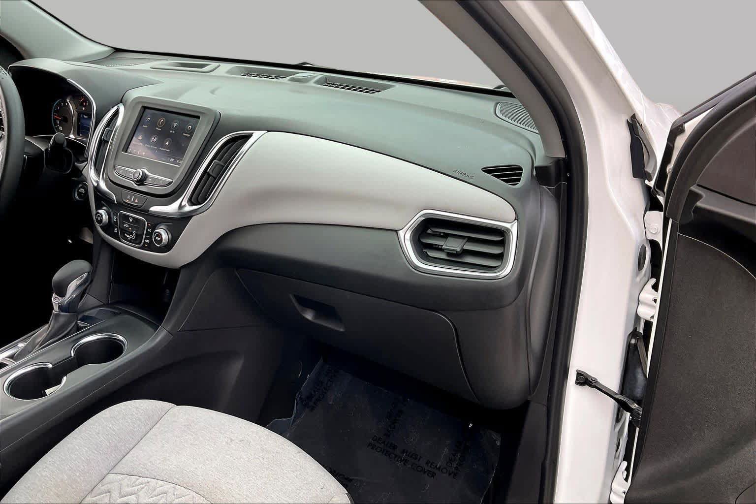 Used 2024 Chevrolet Equinox LS w/ LS Convenience Package FWD image 17
