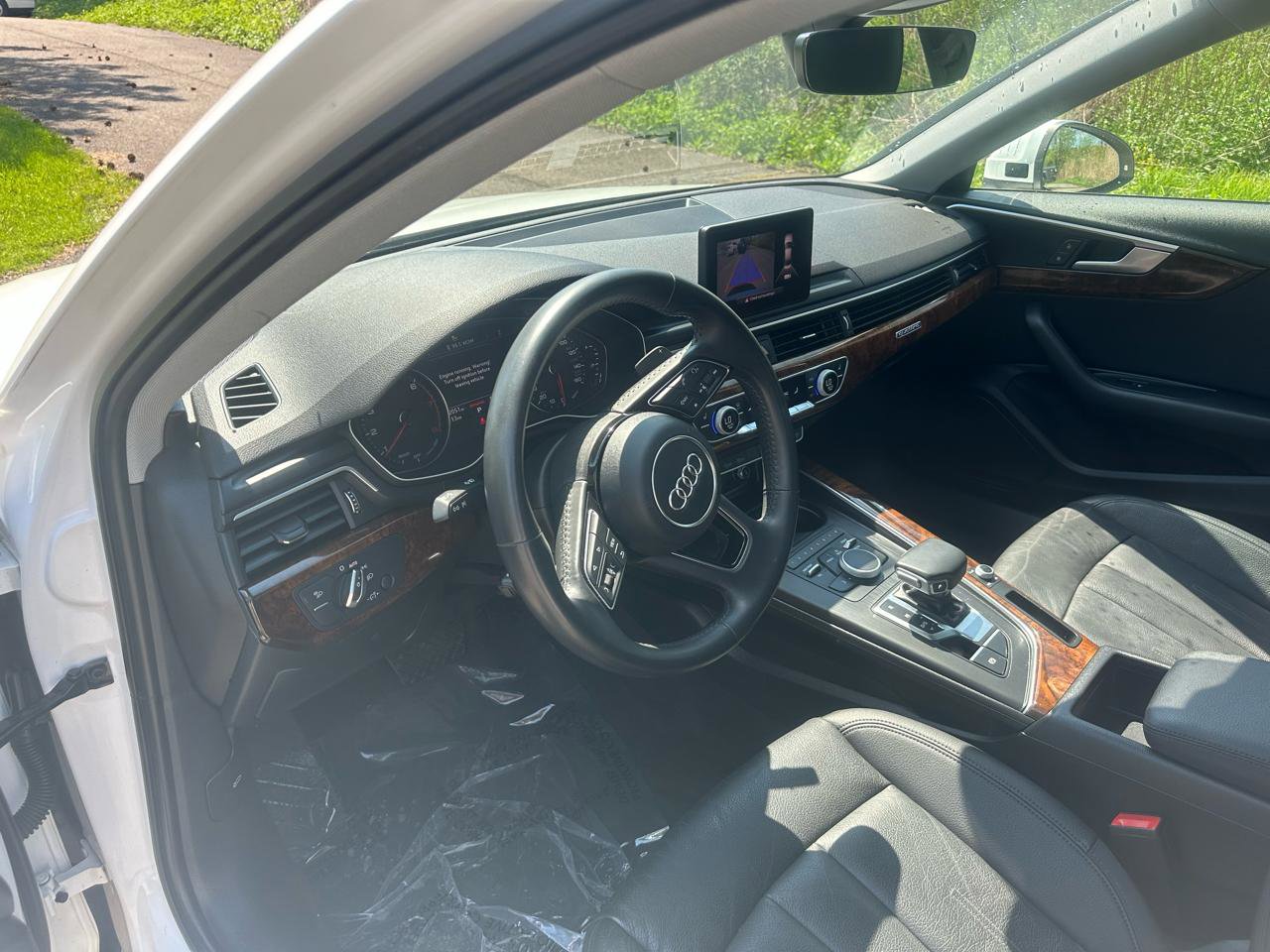 Used 2019 Audi A4 2.0T Premium w/ Convenience Package AWD/4WD image 10