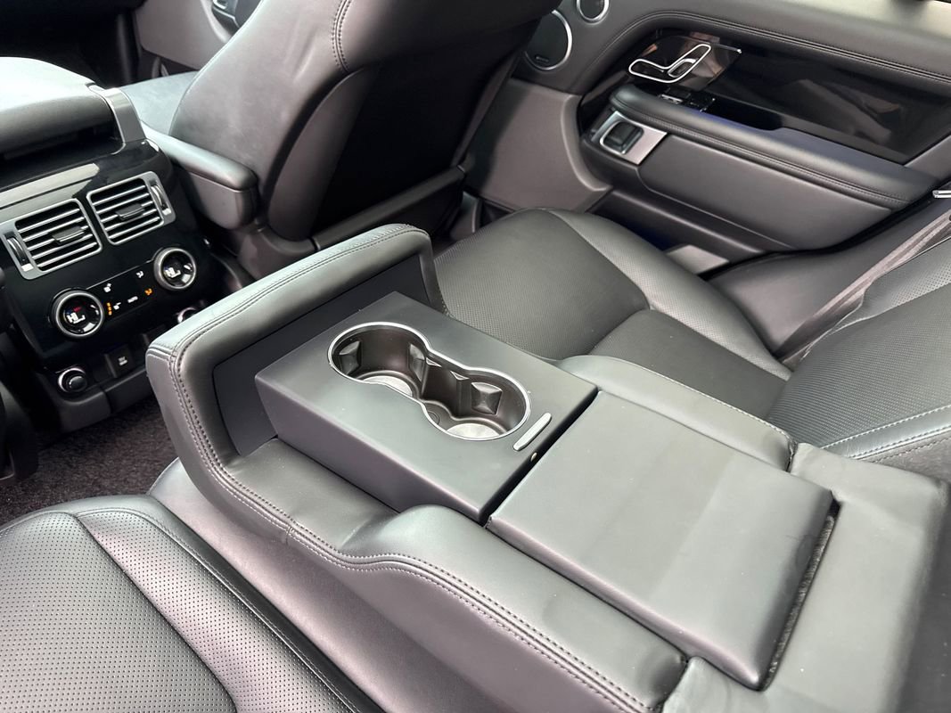 Used 2020 Land Rover Range Rover HSE image 43