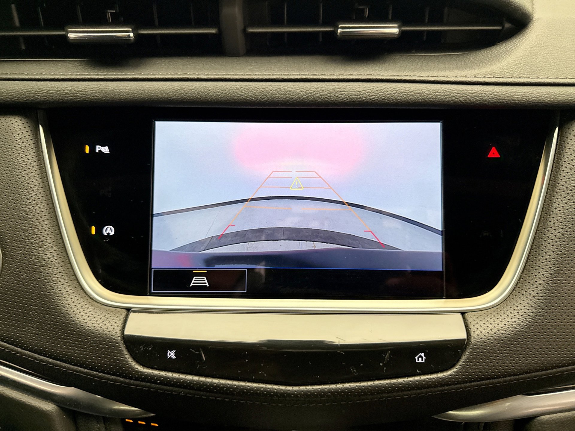 Used 2024 Cadillac XT5 Premium Luxury image 16