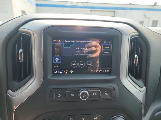 Used 2024 Chevrolet Silverado 1500 Custom Trail Boss w/ LPO, Dark Essentials Package image 22