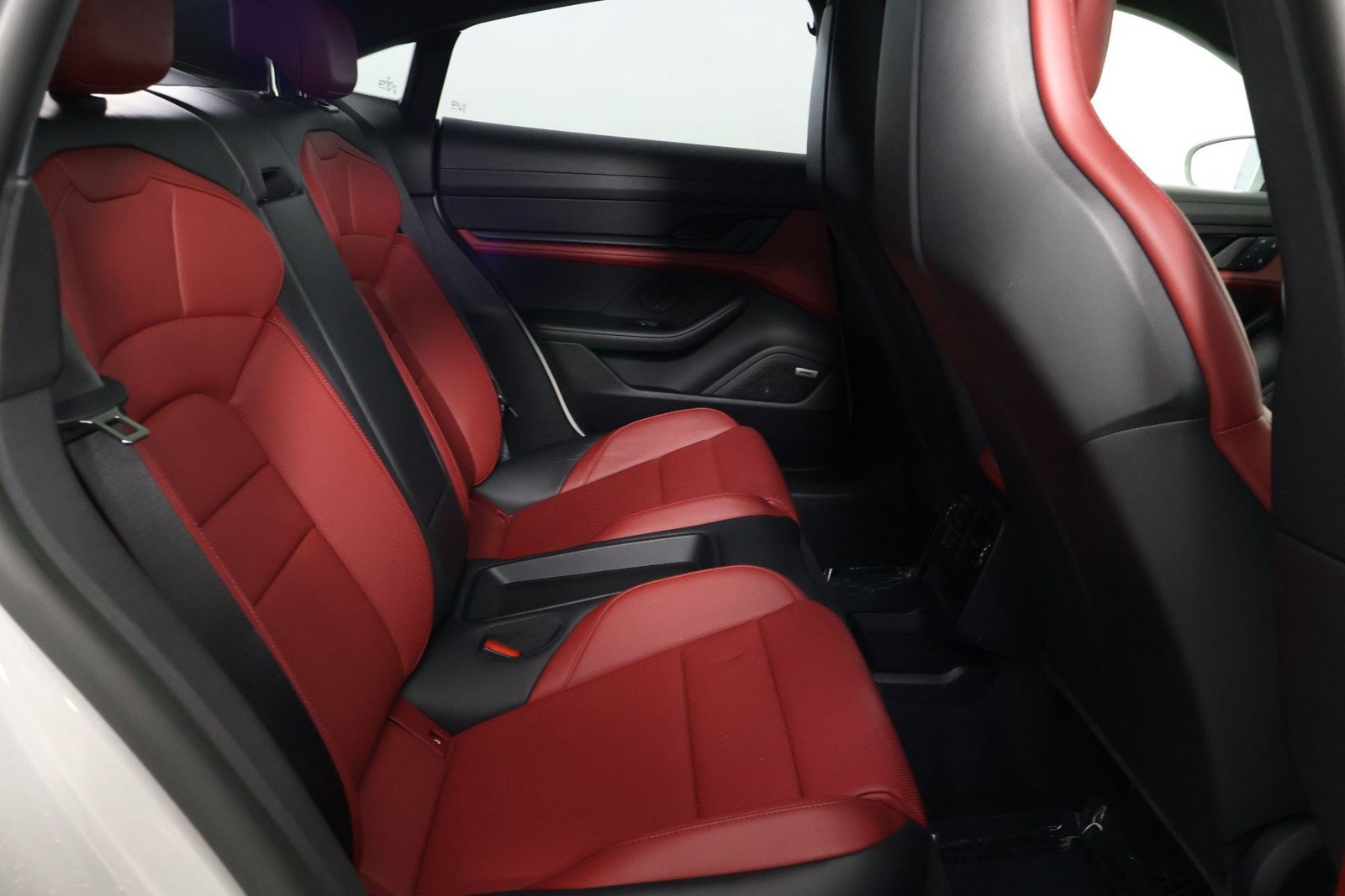 Certified 2023 Porsche Taycan RWD image 31