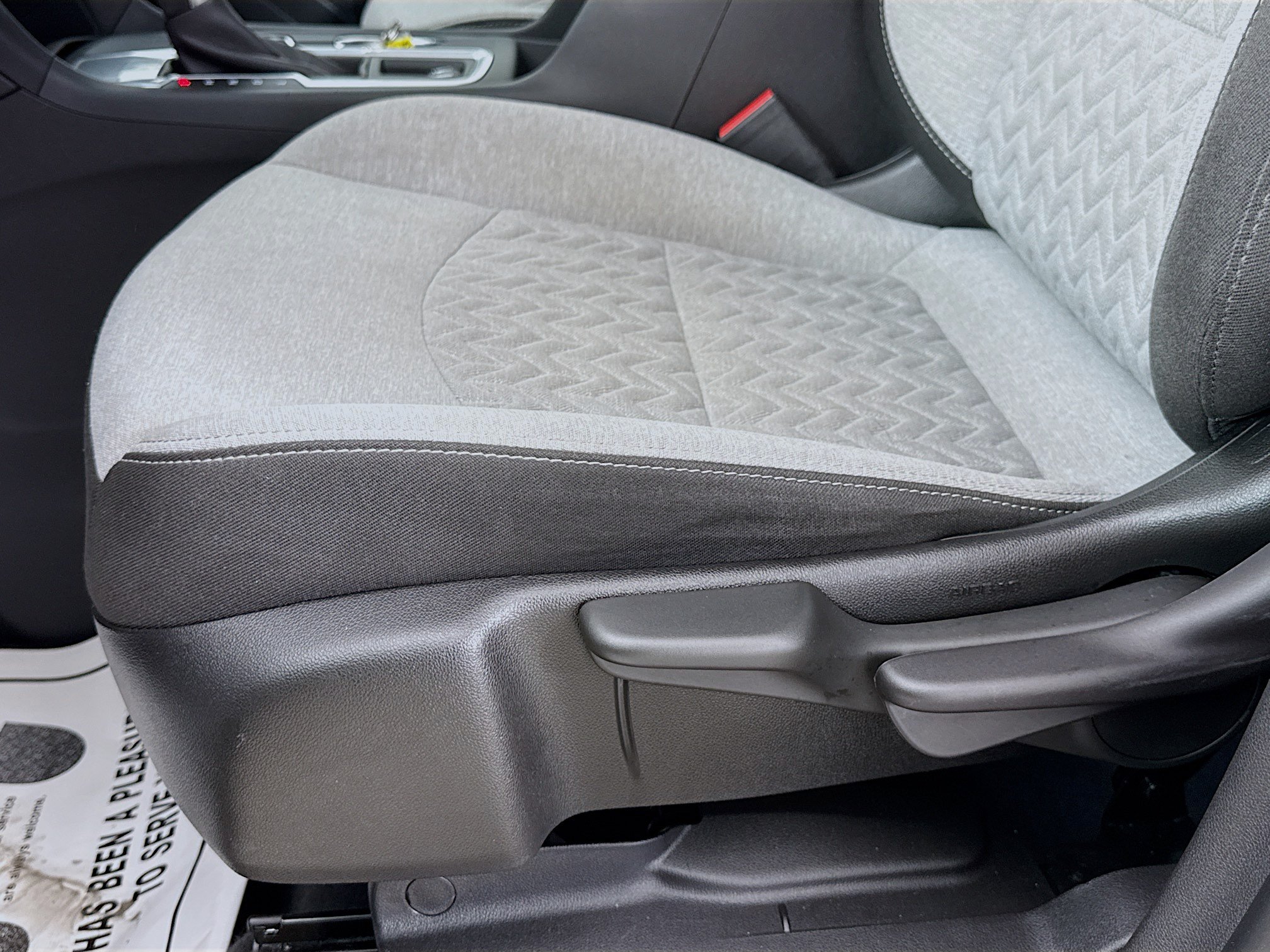 Used 2023 Chevrolet Equinox LS FWD image 19