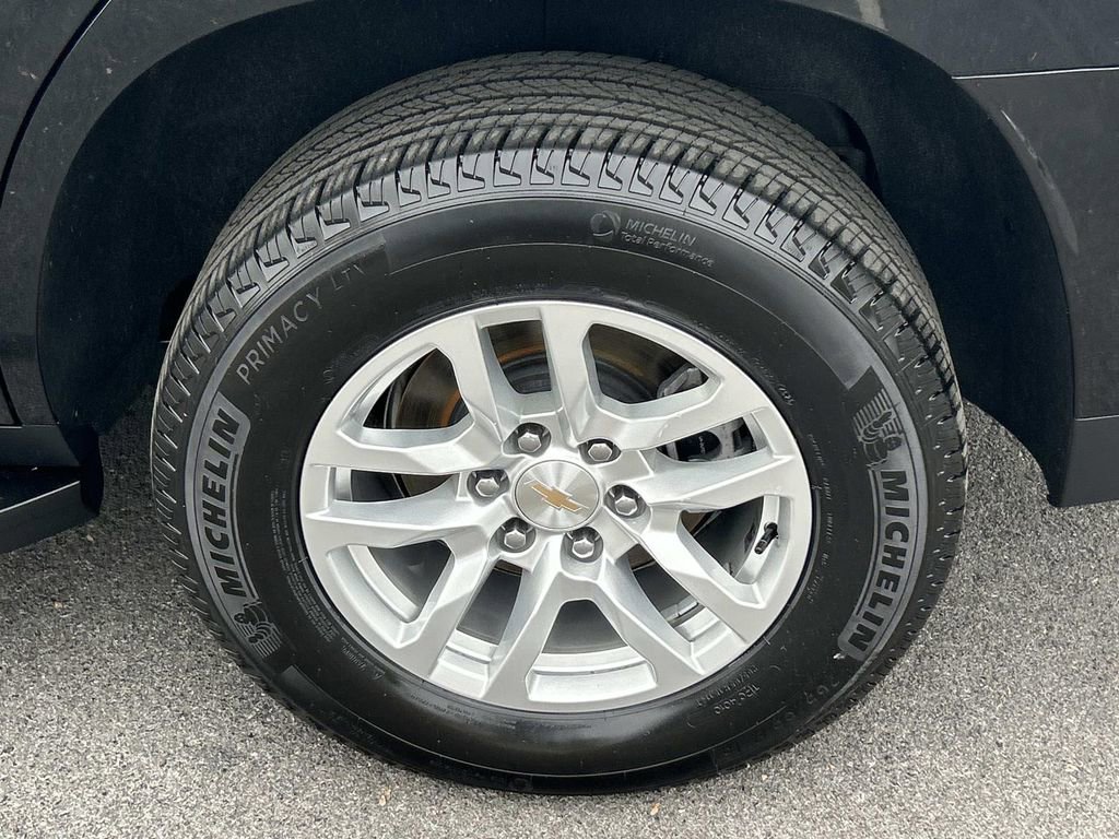 Used 2024 Chevrolet Tahoe LT AWD/4WD image 15