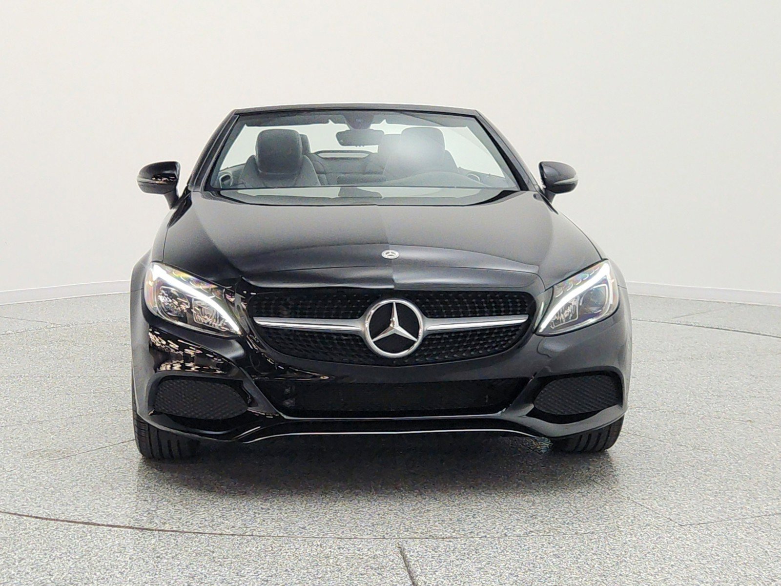 Used 2018 Mercedes-Benz C 300 Cabriolet image 2