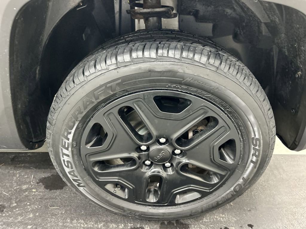 Used 2018 Jeep Renegade Sport w/ Power & Air Group AWD/4WD image 7