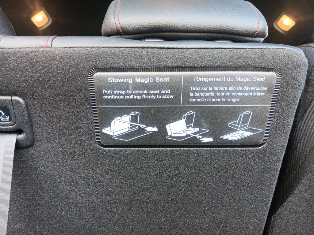 Used 2025 Honda Odyssey Sport-L image 10