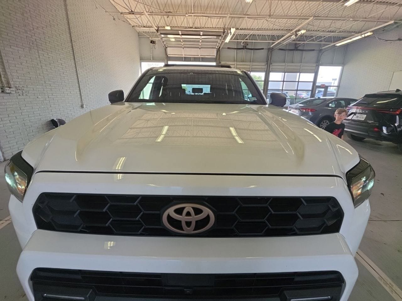 Used 2025 Toyota 4Runner TRD Off-Road Premium AWD/4WD image 2
