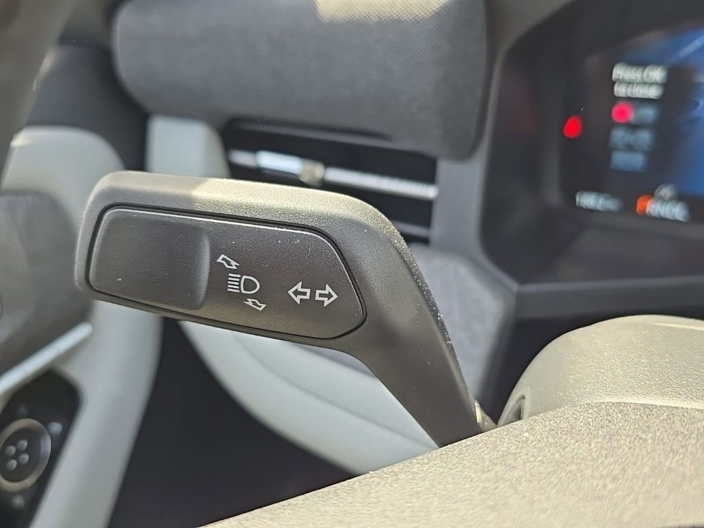 New 2026 Ford Explorer Platinum w/ LUX Leather Package image 24