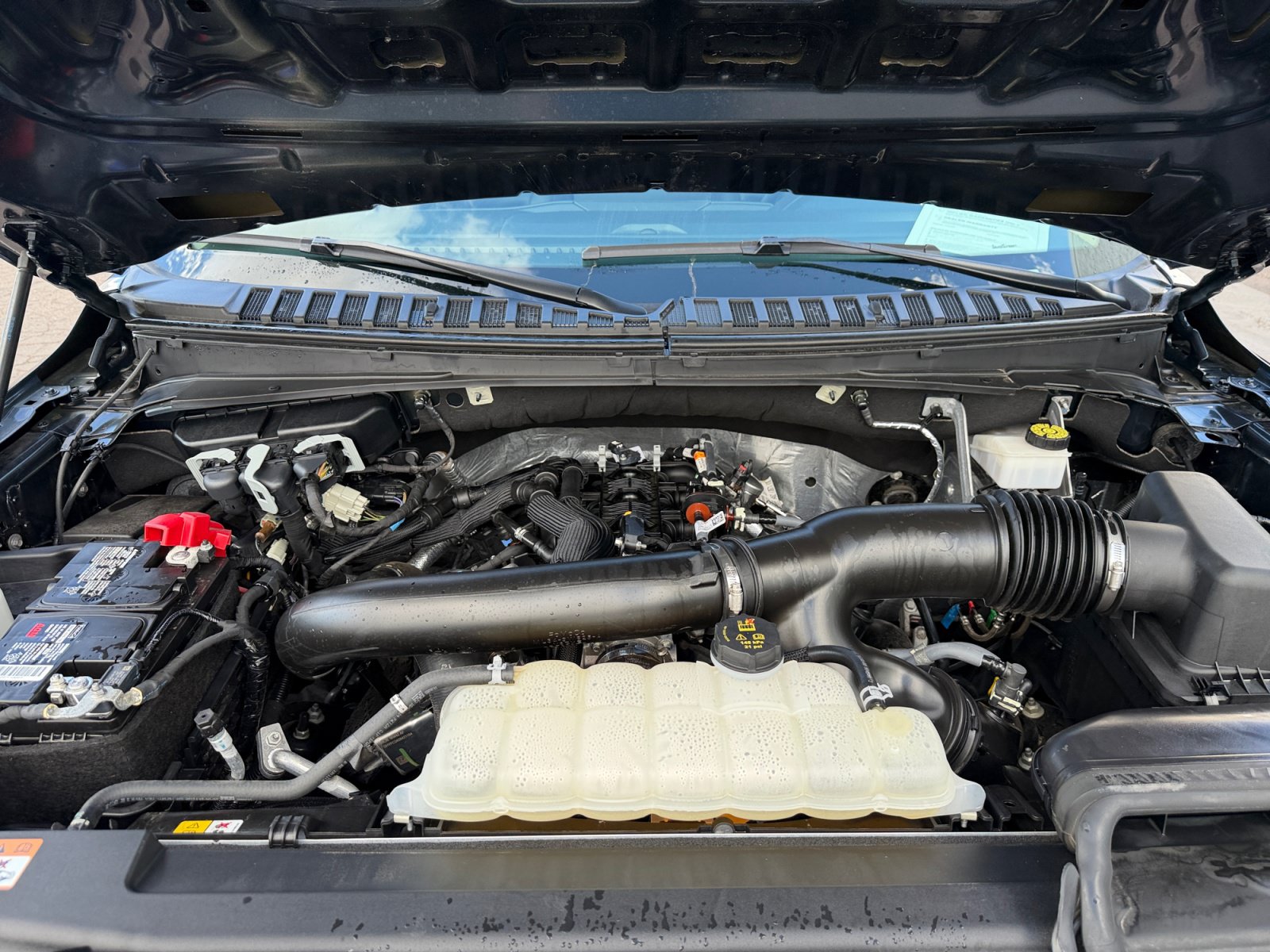 Used 2024 Ford Expedition Max XLT AWD/4WD image 32