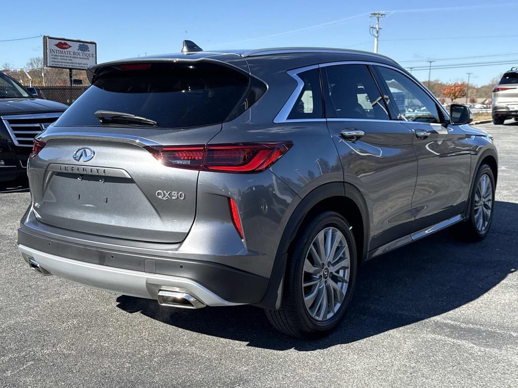 Certified 2024 INFINITI QX50 Luxe image 26