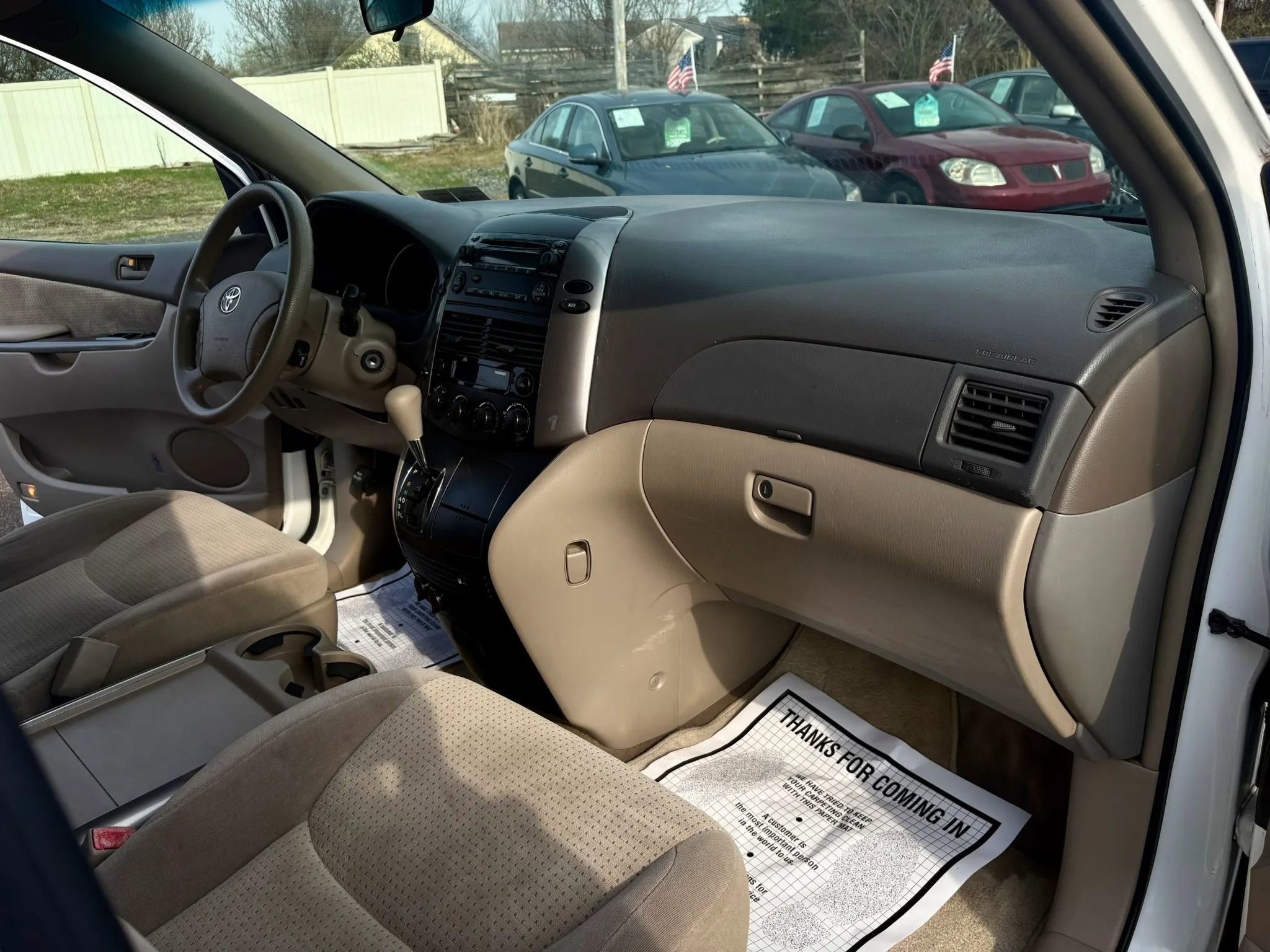 Used 2009 Toyota Sienna LE image 25