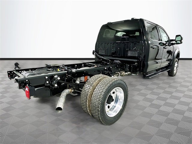 New 2026 Ford F450 4x4 Crew Cab Super Duty image 4