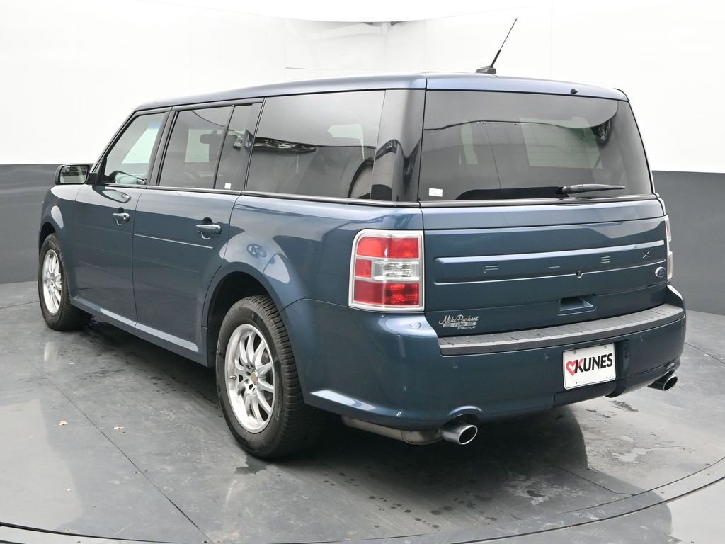Used 2016 Ford Flex SE image 9