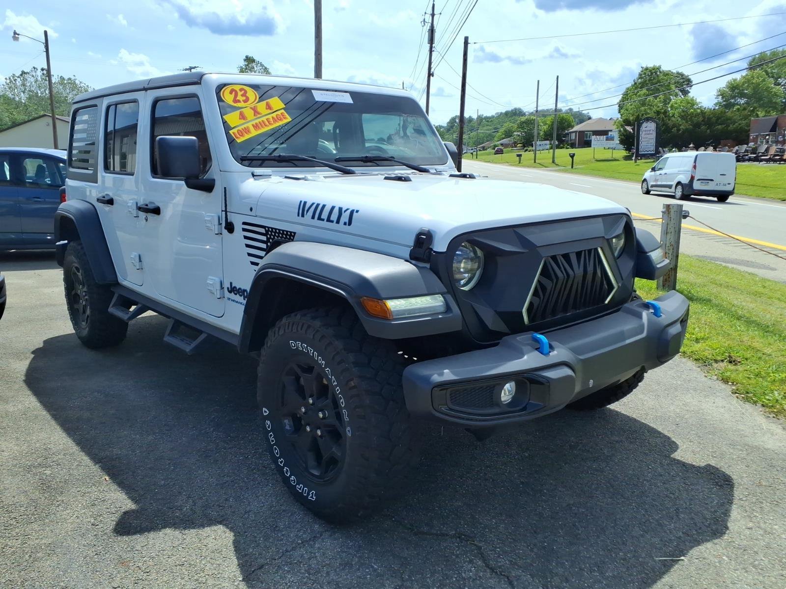 Used 2023 Jeep Wrangler Unlimited w/ Cold Weather Group