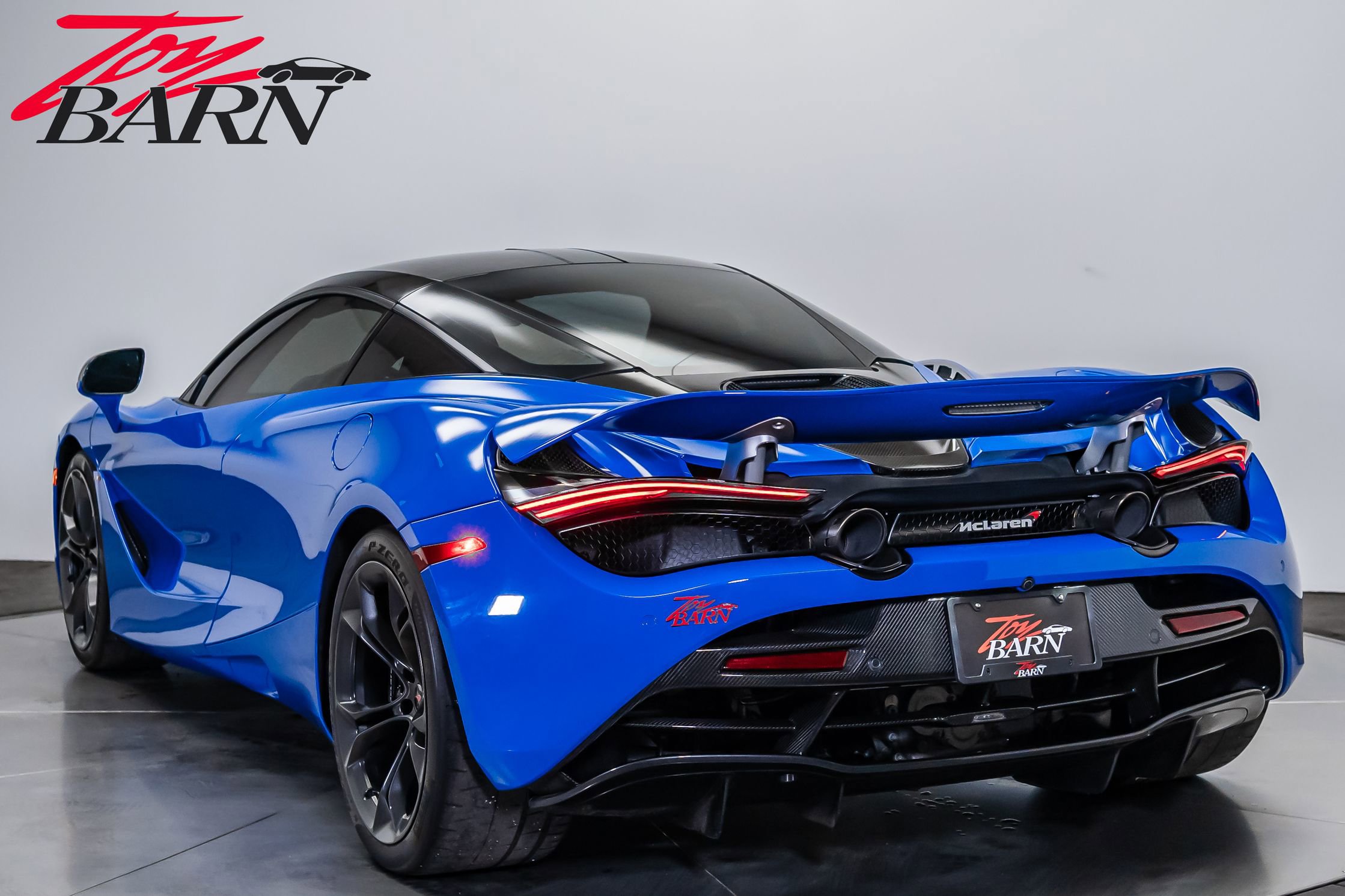 Used 2018 McLaren 720S Performance image 11