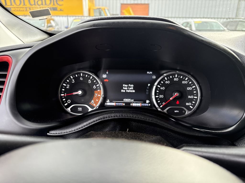 Used 2023 Jeep Renegade Trailhawk image 16